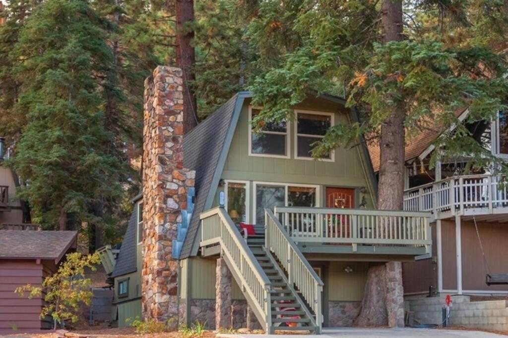 Memories In The Making At The Moonridge Cabin! Big Bear Lake Exterior photo